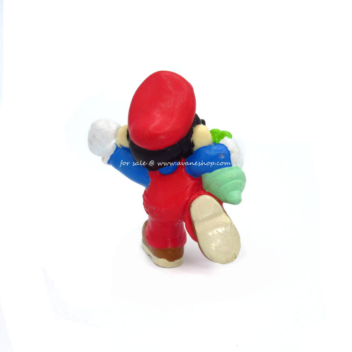 Vintage Mario Holding Turnip Applause Figure for sale – Avane Shop